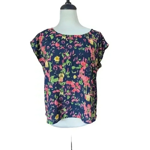 Forever 21 Floral Blouse with Open Back Design Size L - Picture 1 of 4